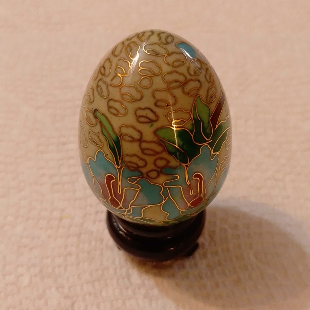 New in box Cloisonne Egg Ornament w wooden stand Vintage Collectib…
